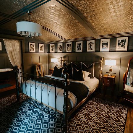 Sheddington Manor - 2 Bedroom Guest House & Cinema Belfast Zewnętrze zdjęcie